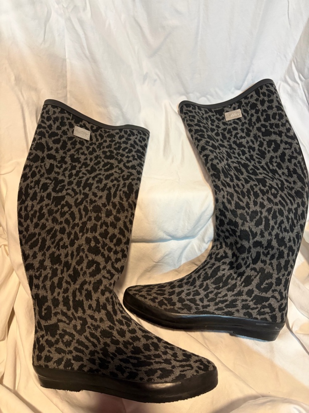 dav Grey Leopard-Print knit, knee high  Rain Boots